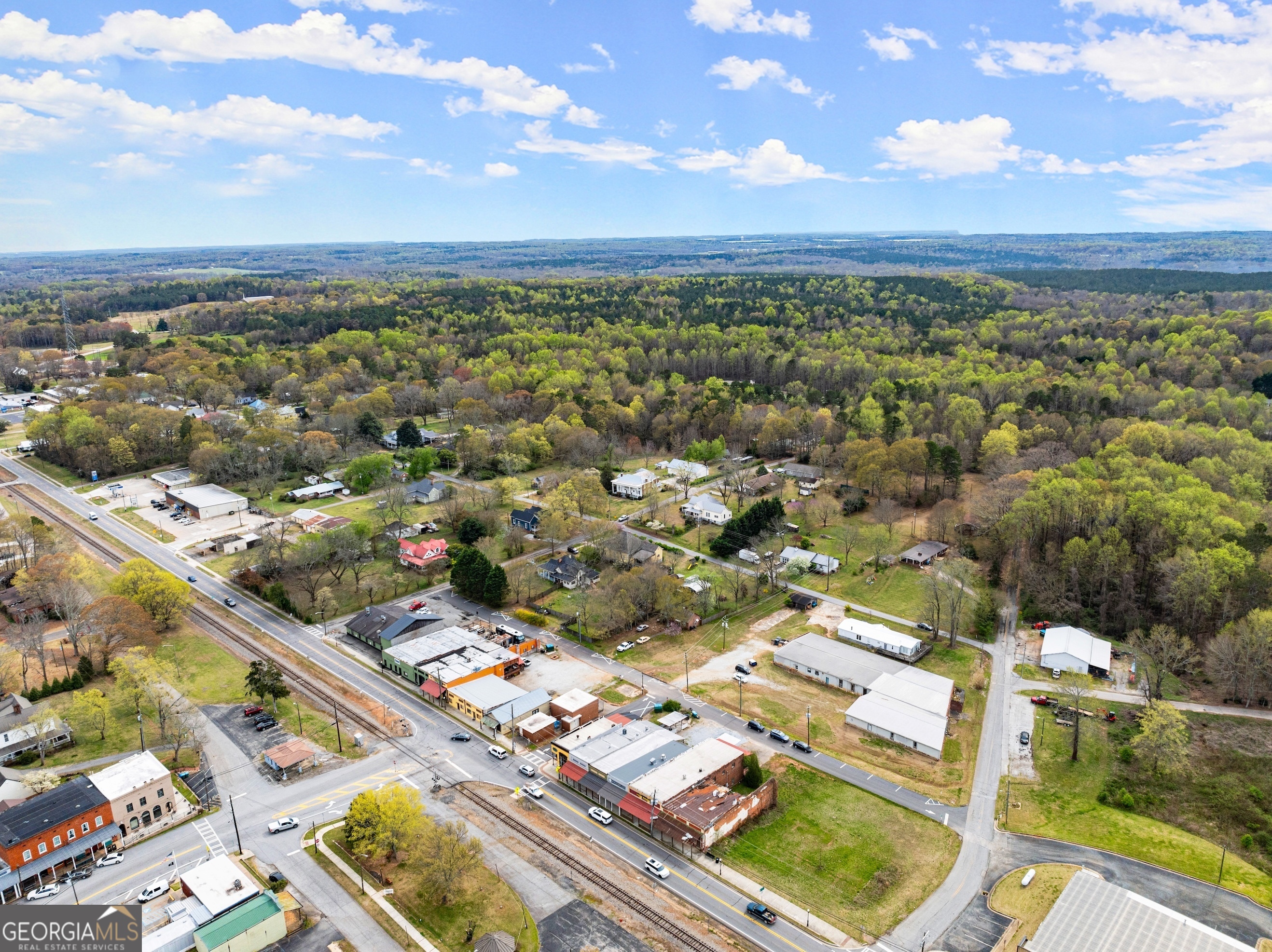 9159 Gillsville Road Maysville GA 30558