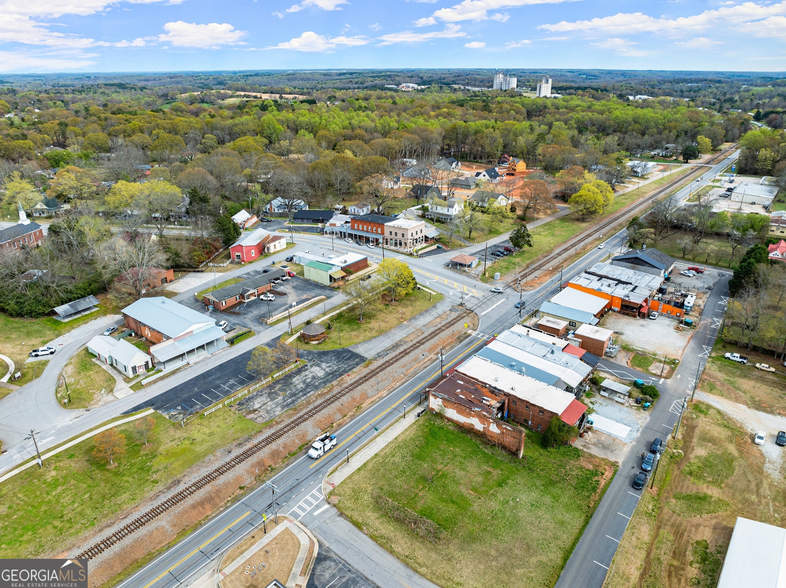 9159 Gillsville Road Maysville GA 30558