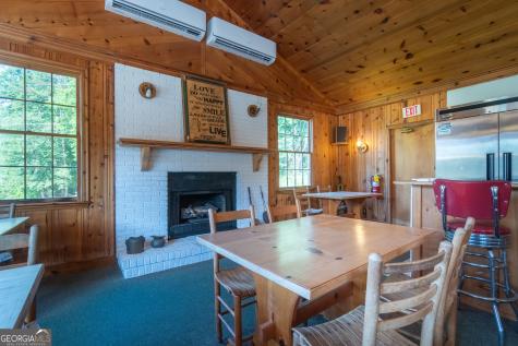 3359 Highway 356 Sautee Nacoochee GA 30571