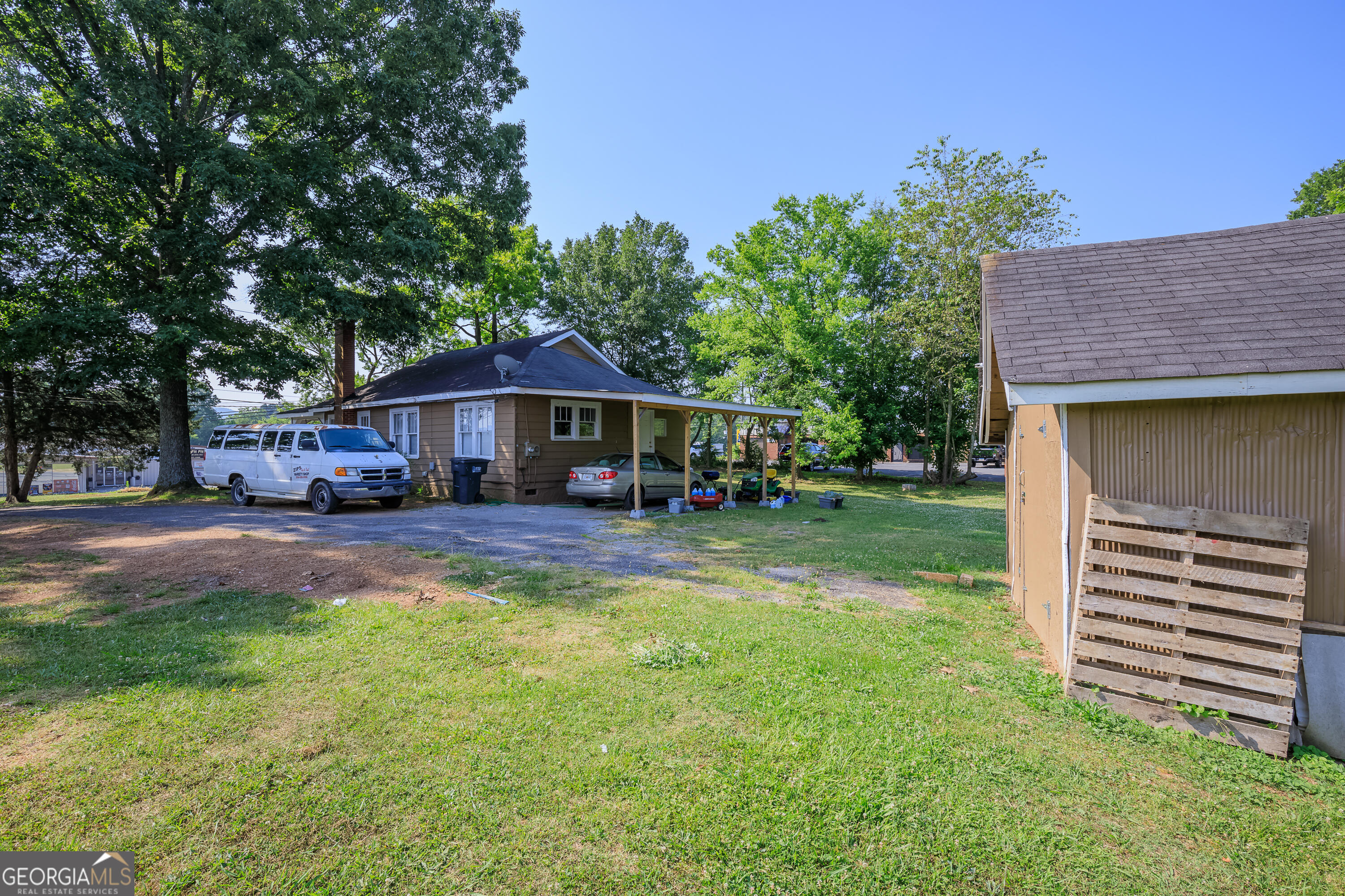 10895 Commerce Street Summerville GA 30747
