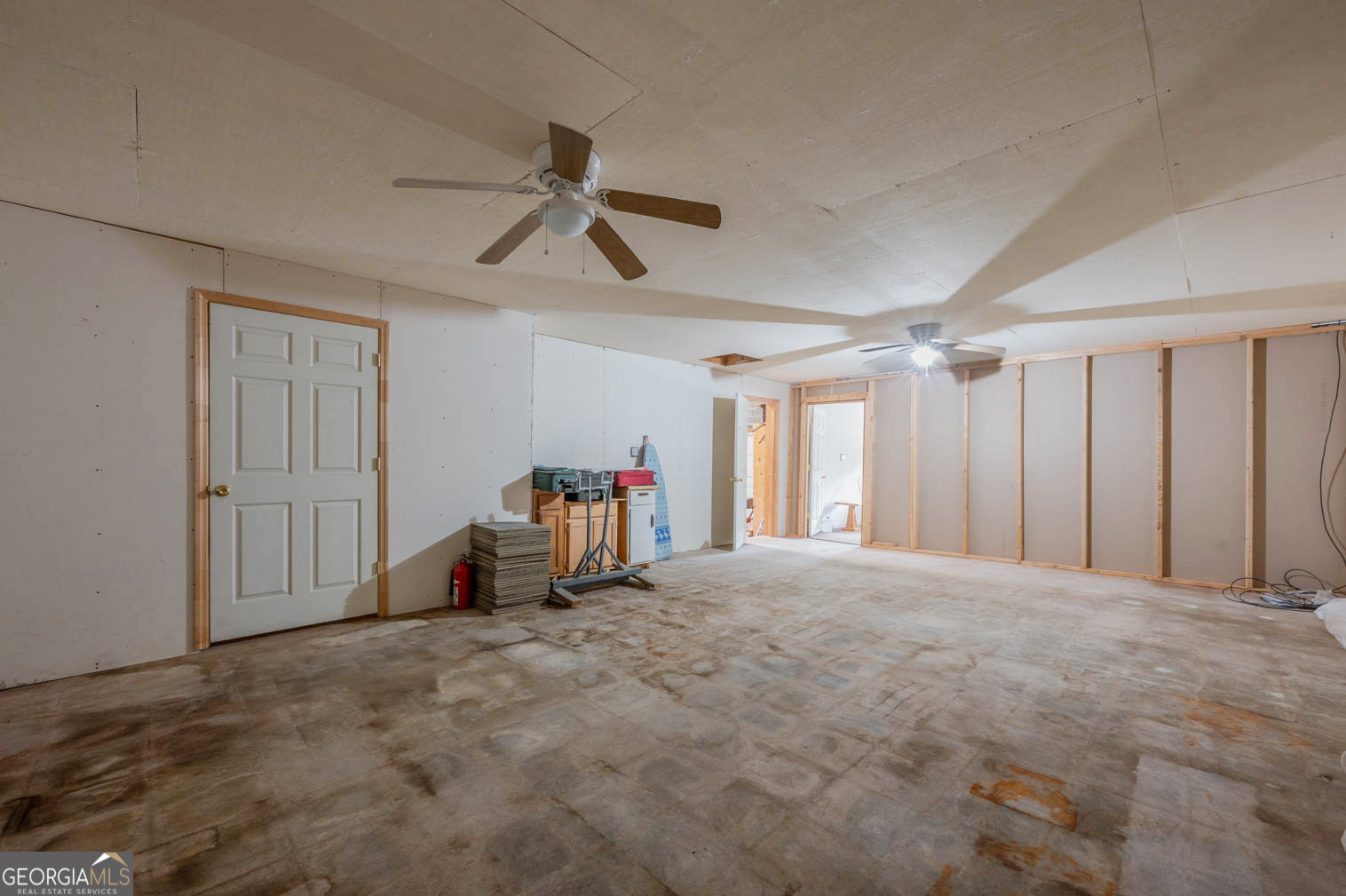 2599 Georgia 341 S Chickamauga GA 30707
