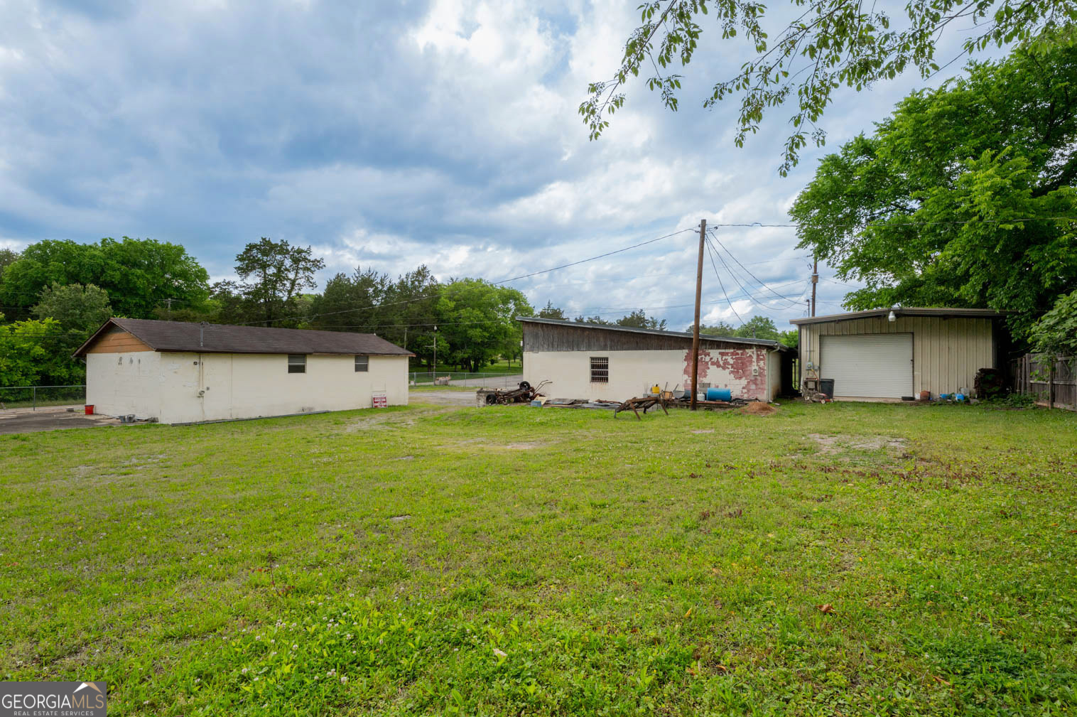 2599 Georgia 341 S Chickamauga GA 30707
