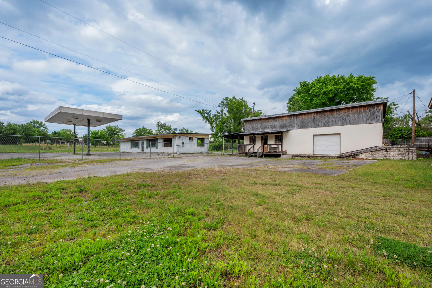 2599 Georgia 341 S Chickamauga GA 30707