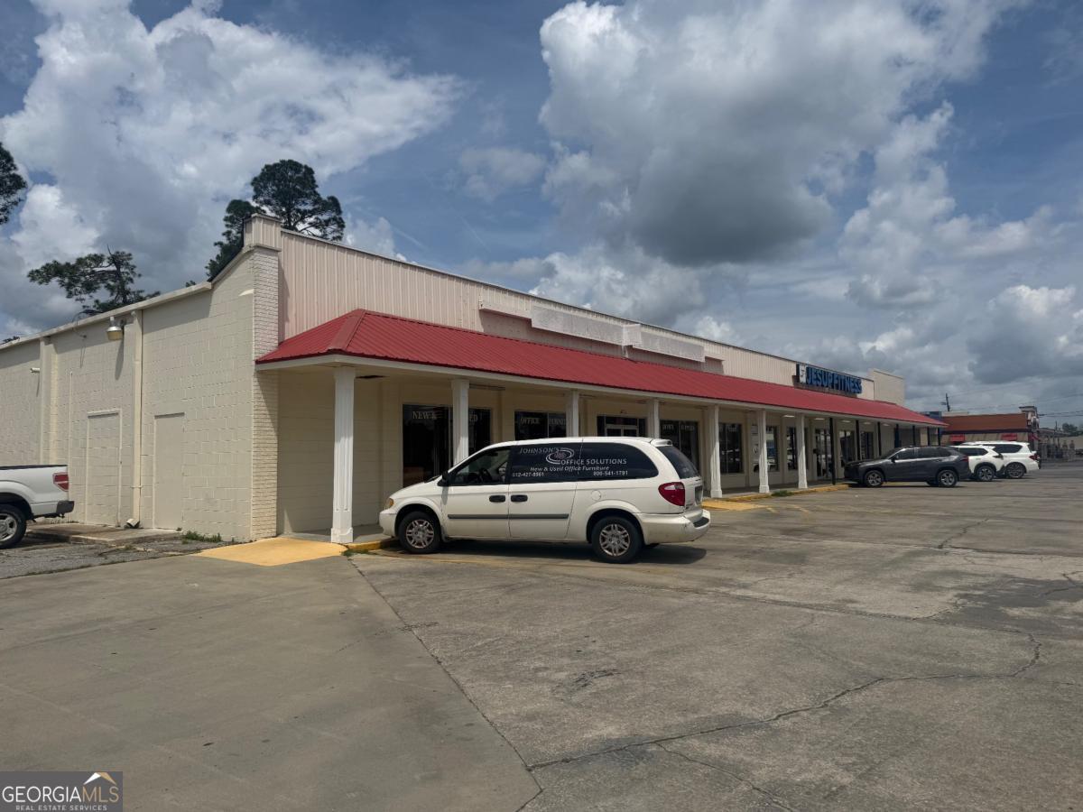 348-354 S First Street Jesup GA 31545