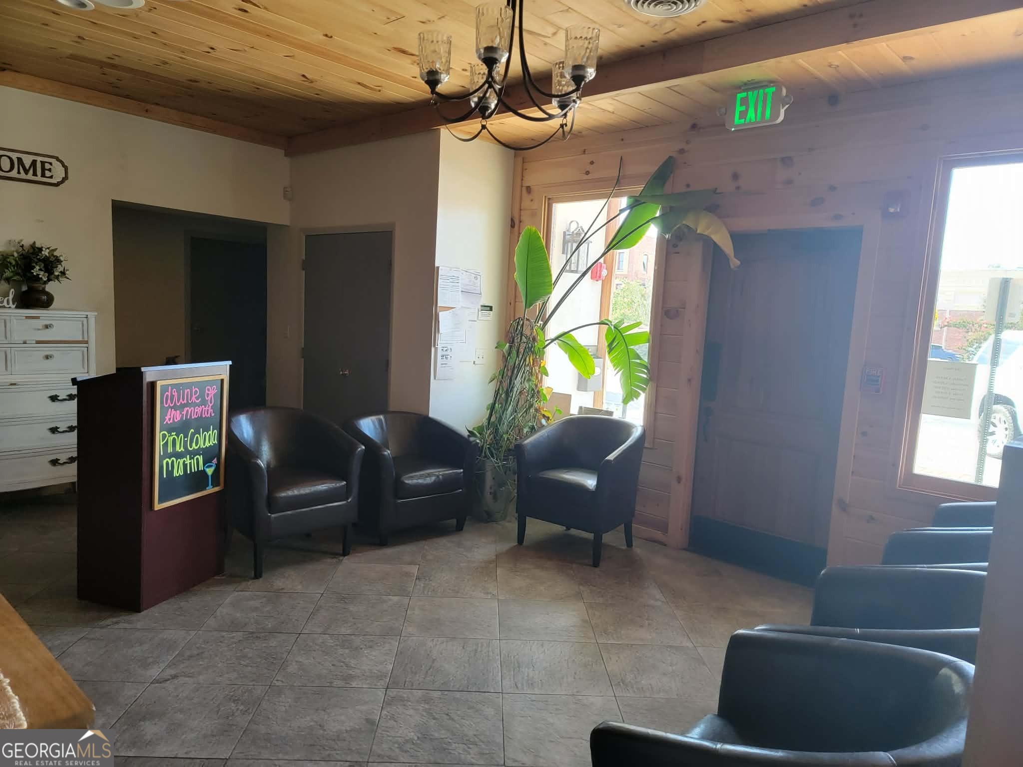 113 NE Broad Street Lyons GA 30436