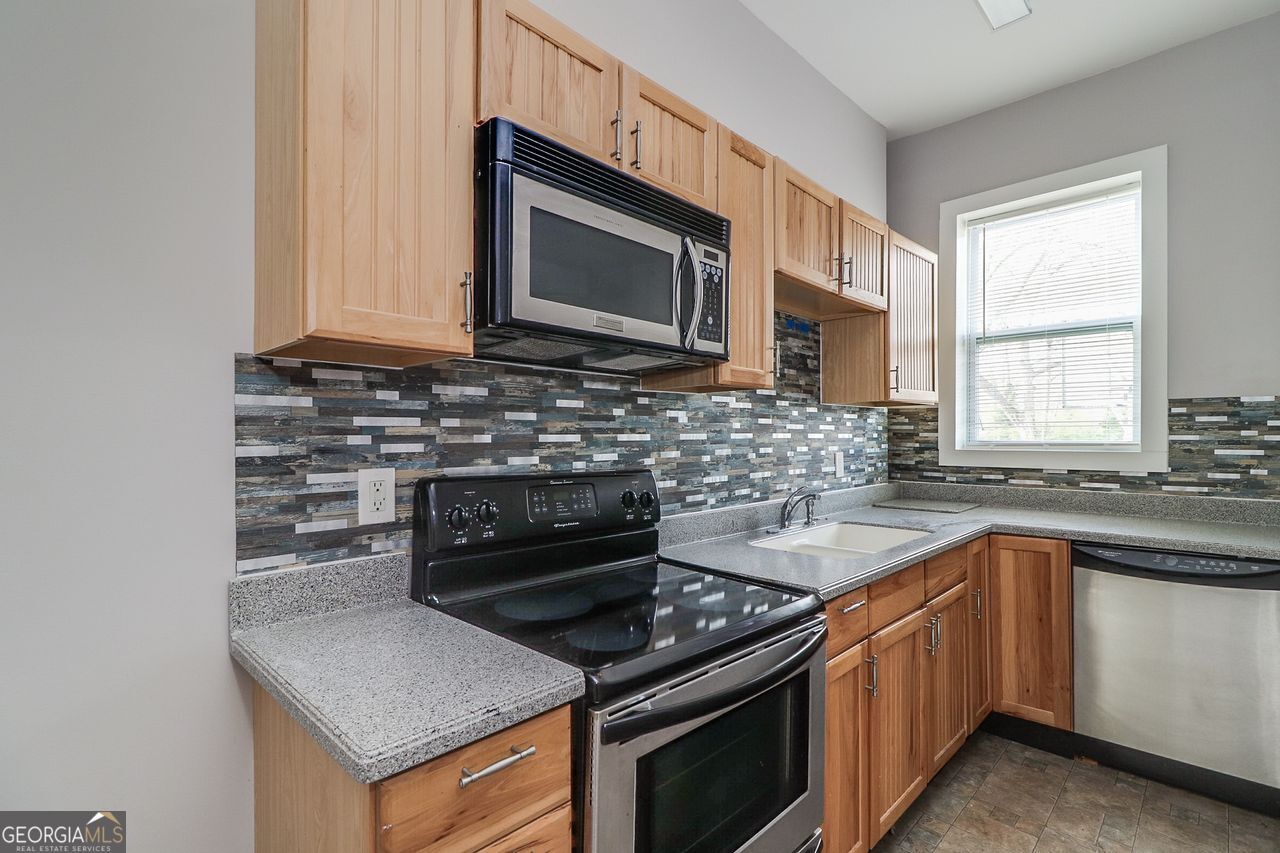 104 Candler Street Winder GA 30680