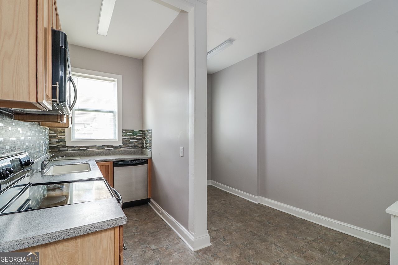 104 Candler Street Winder GA 30680