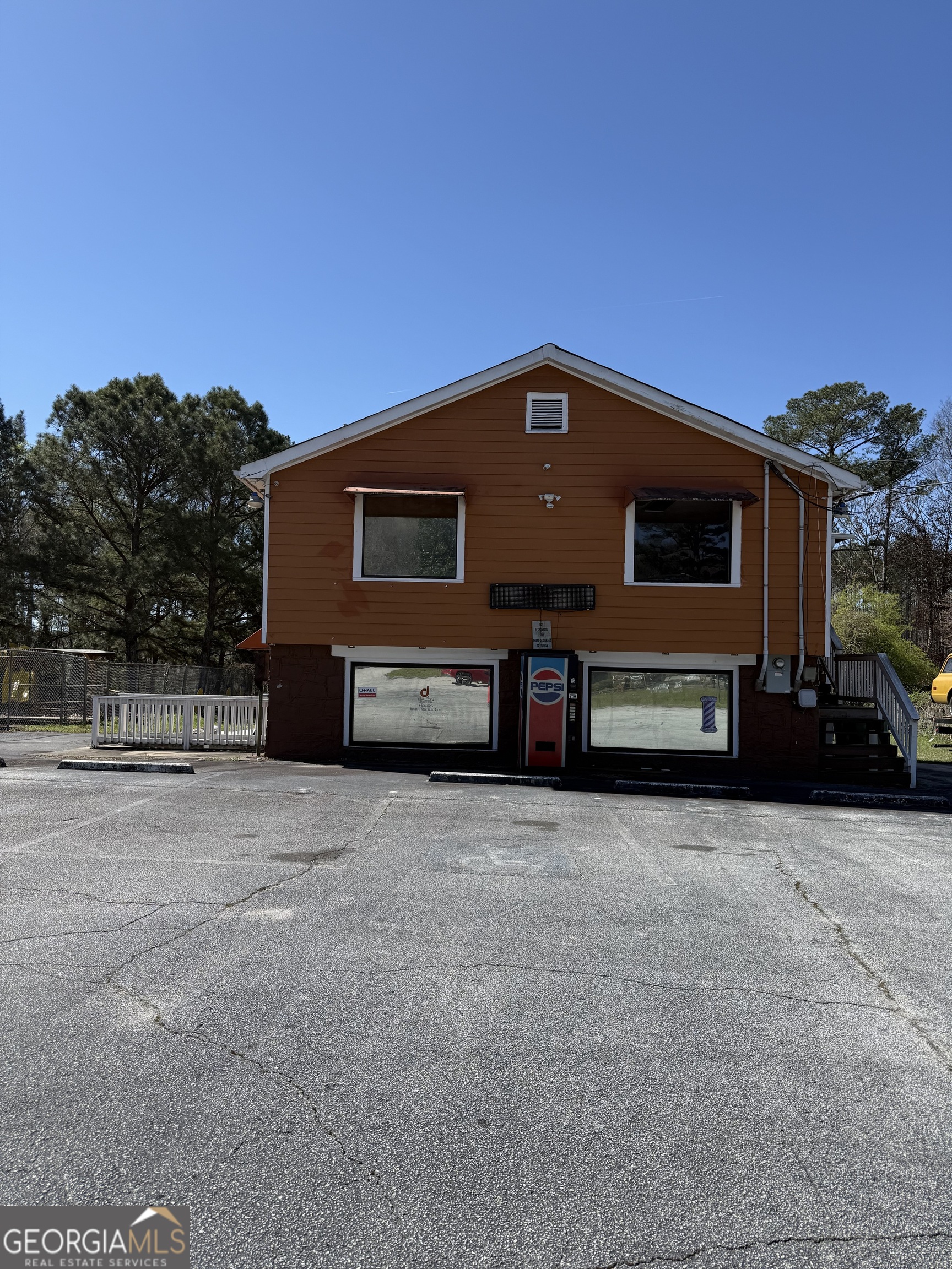 7295 NW Covington Highway NW Lithonia GA 30058