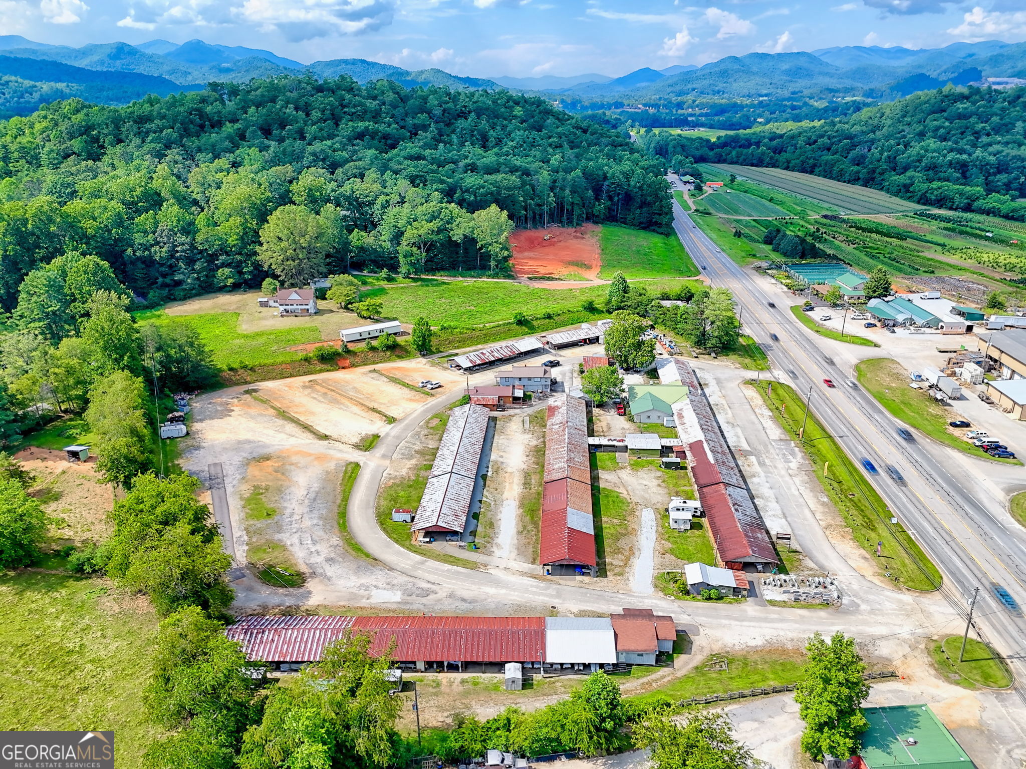 134 Market Circle Rabun Gap GA 30568
