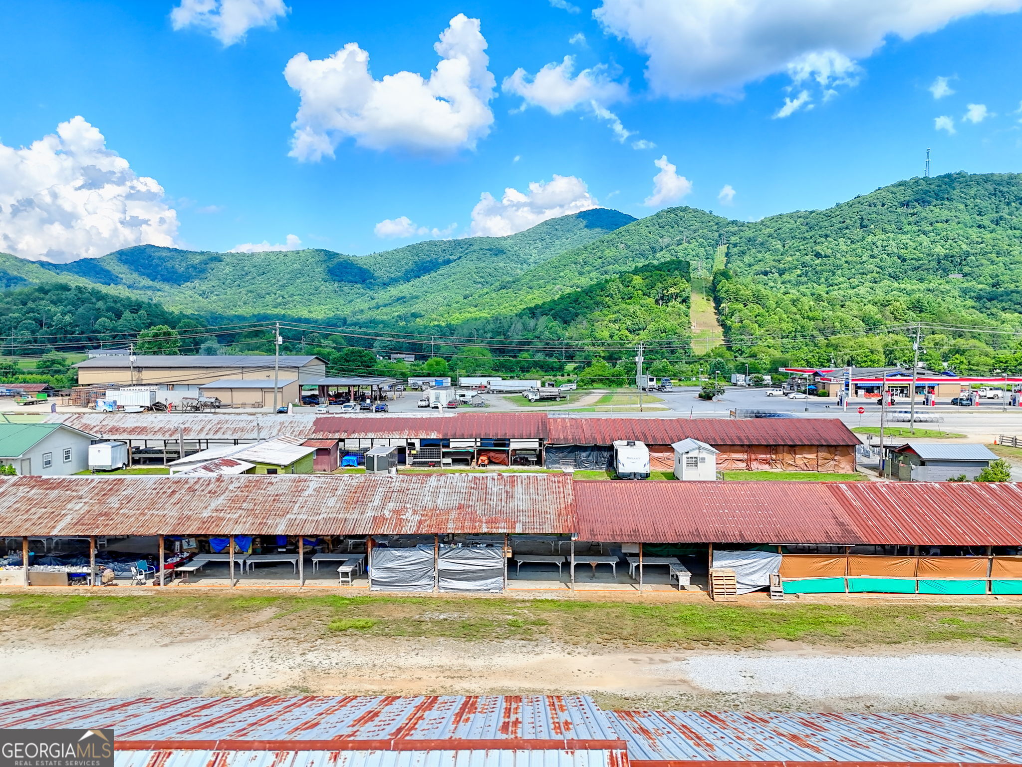 134 Market Circle Rabun Gap GA 30568