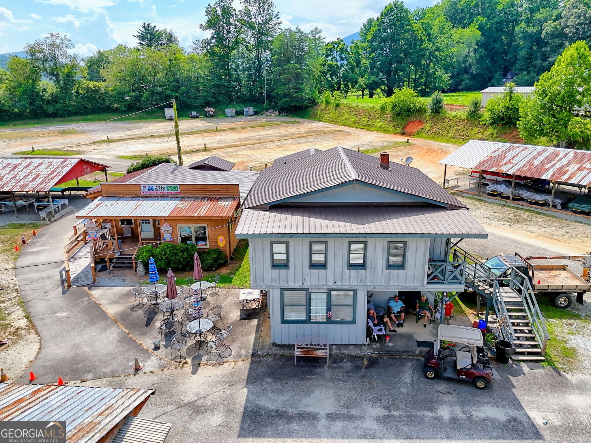134 Market Circle Rabun Gap GA 30568