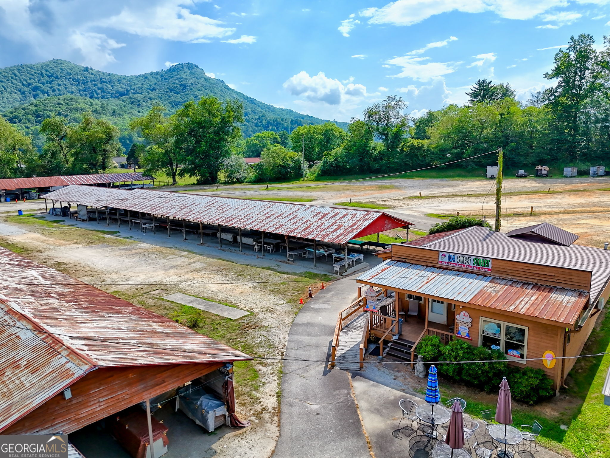 134 Market Circle Rabun Gap GA 30568