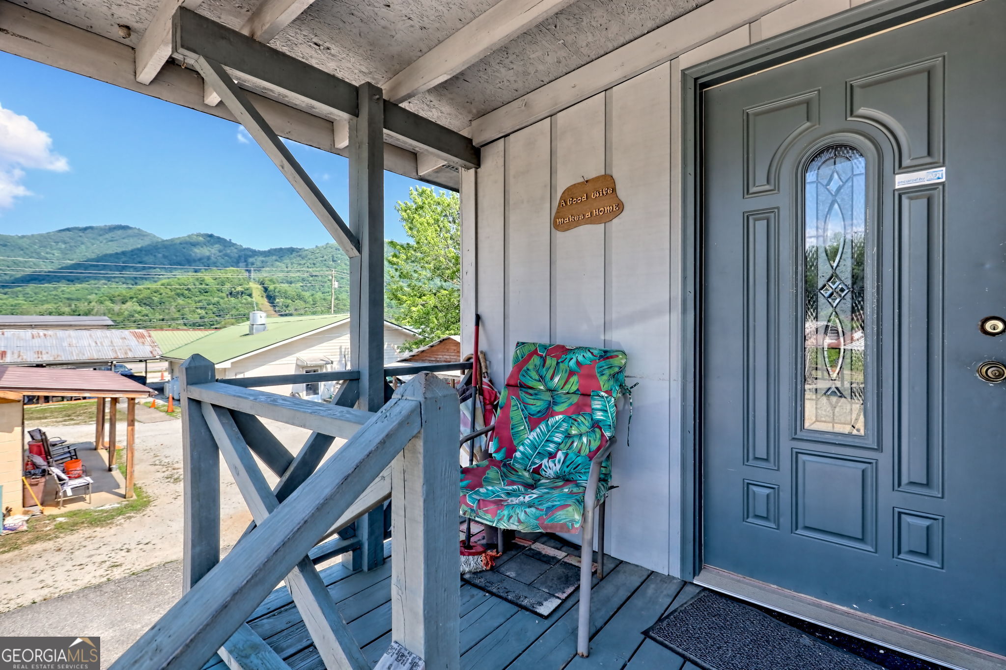 134 Market Circle Rabun Gap GA 30568