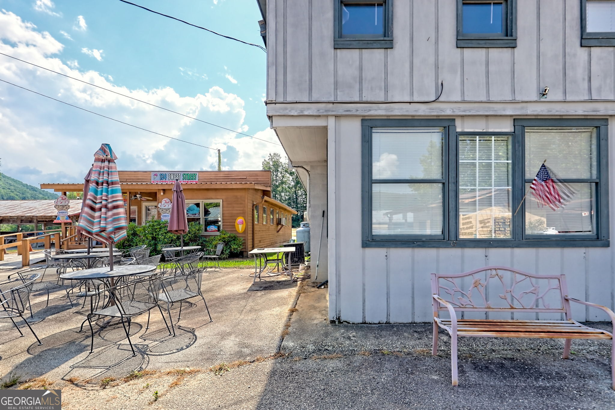 134 Market Circle Rabun Gap GA 30568