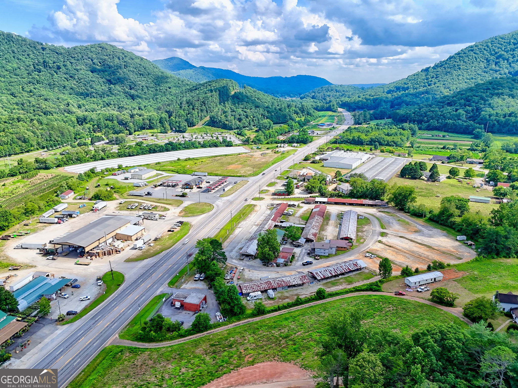 134 Market Circle Rabun Gap GA 30568