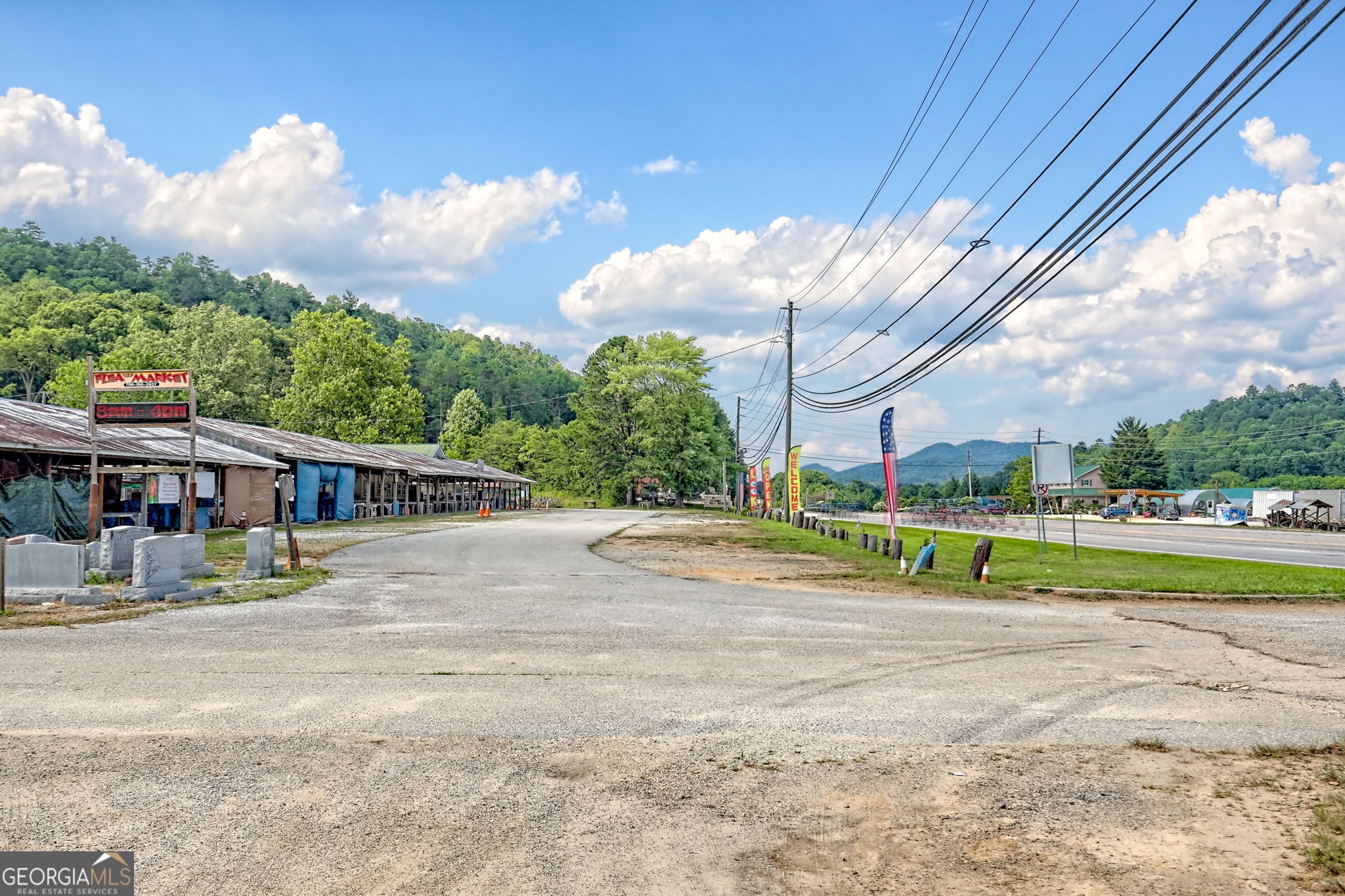 134 Market Circle Rabun Gap GA 30568