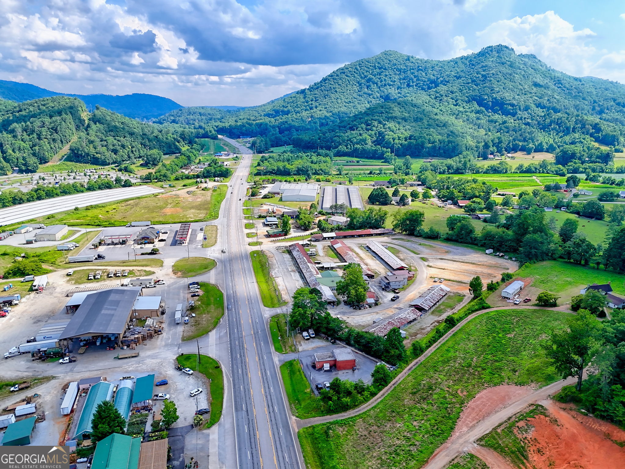 134 Market Circle Rabun Gap GA 30568