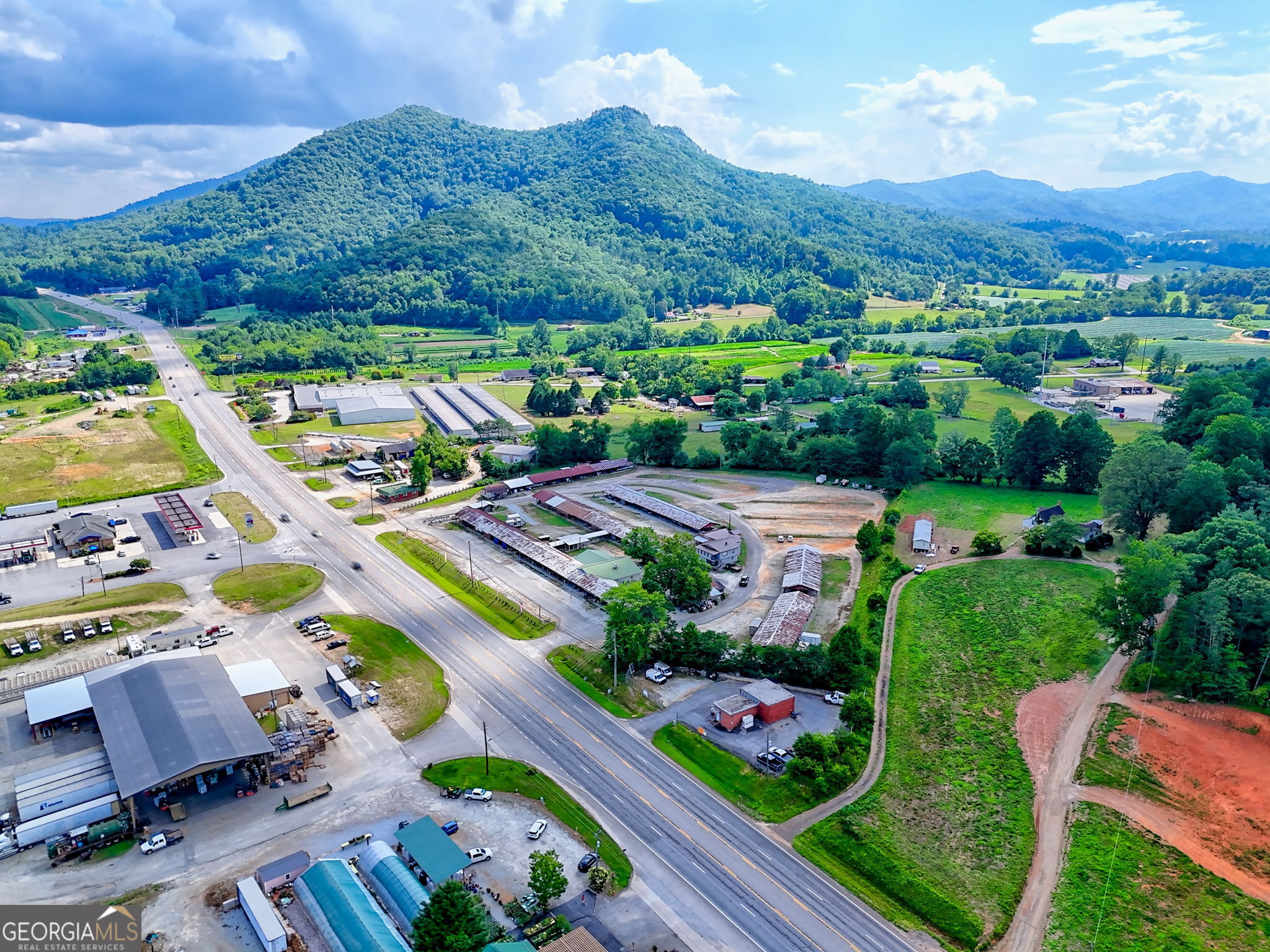 134 Market Circle Rabun Gap GA 30568