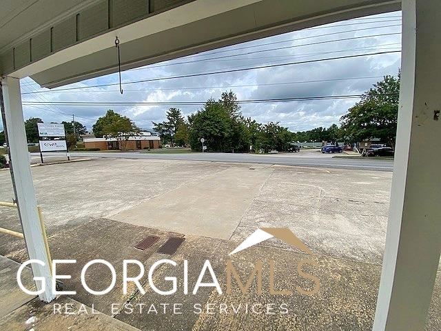 70 Memorial Drive Dahlonega GA 30533