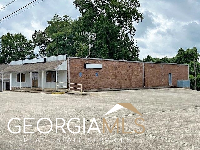 70 Memorial Drive Dahlonega GA 30533