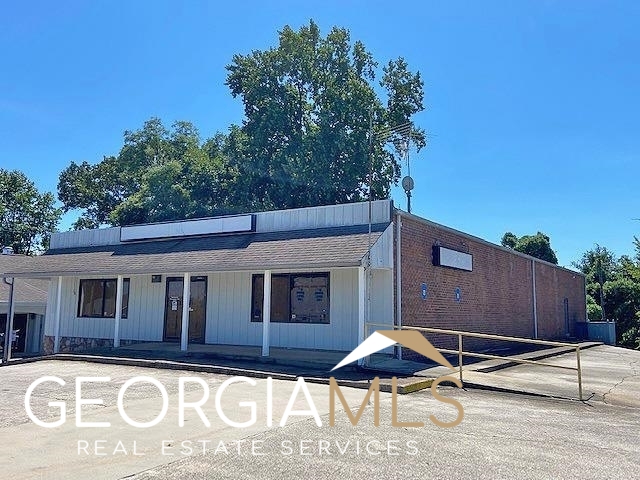 70 Memorial Drive Dahlonega GA 30533