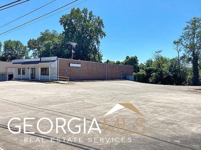 70 Memorial Drive Dahlonega GA 30533
