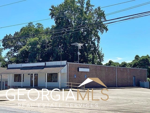 70 Memorial Drive Dahlonega GA 30533