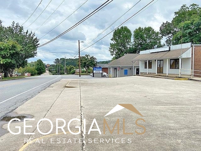 70 Memorial Drive Dahlonega GA 30533