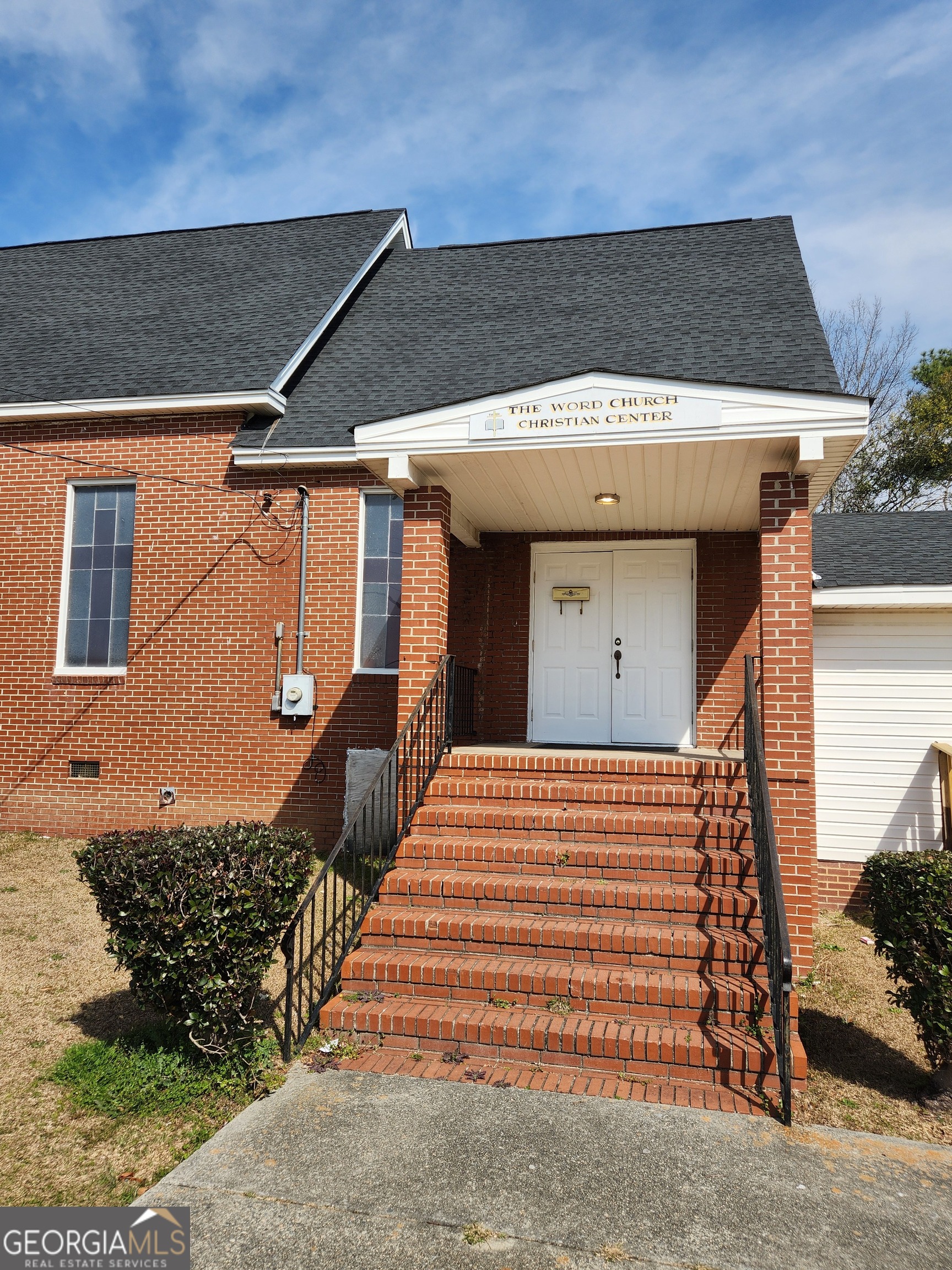 3592 Log Cabin Drive Macon GA 31204