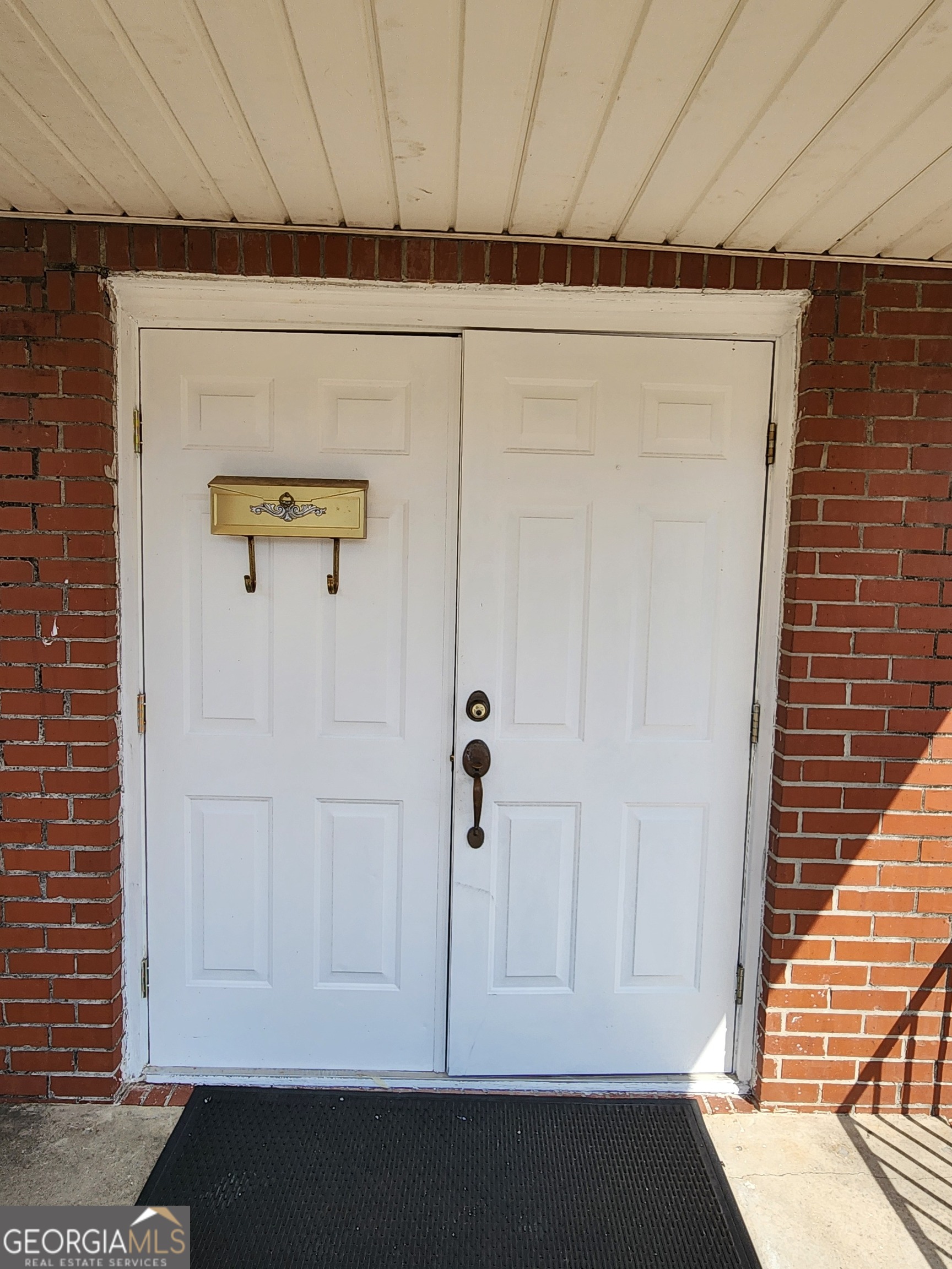 3592 Log Cabin Drive Macon GA 31204