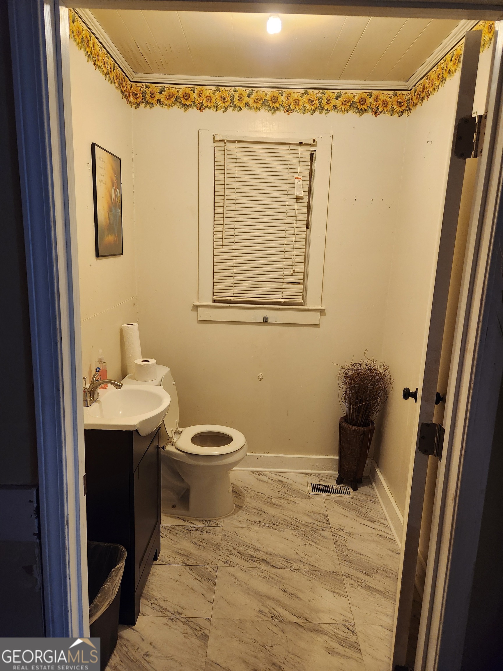 3592 Log Cabin Drive Macon GA 31204