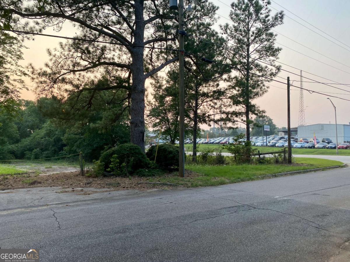 1250 Lafayette Parkway Lagrange GA 30241