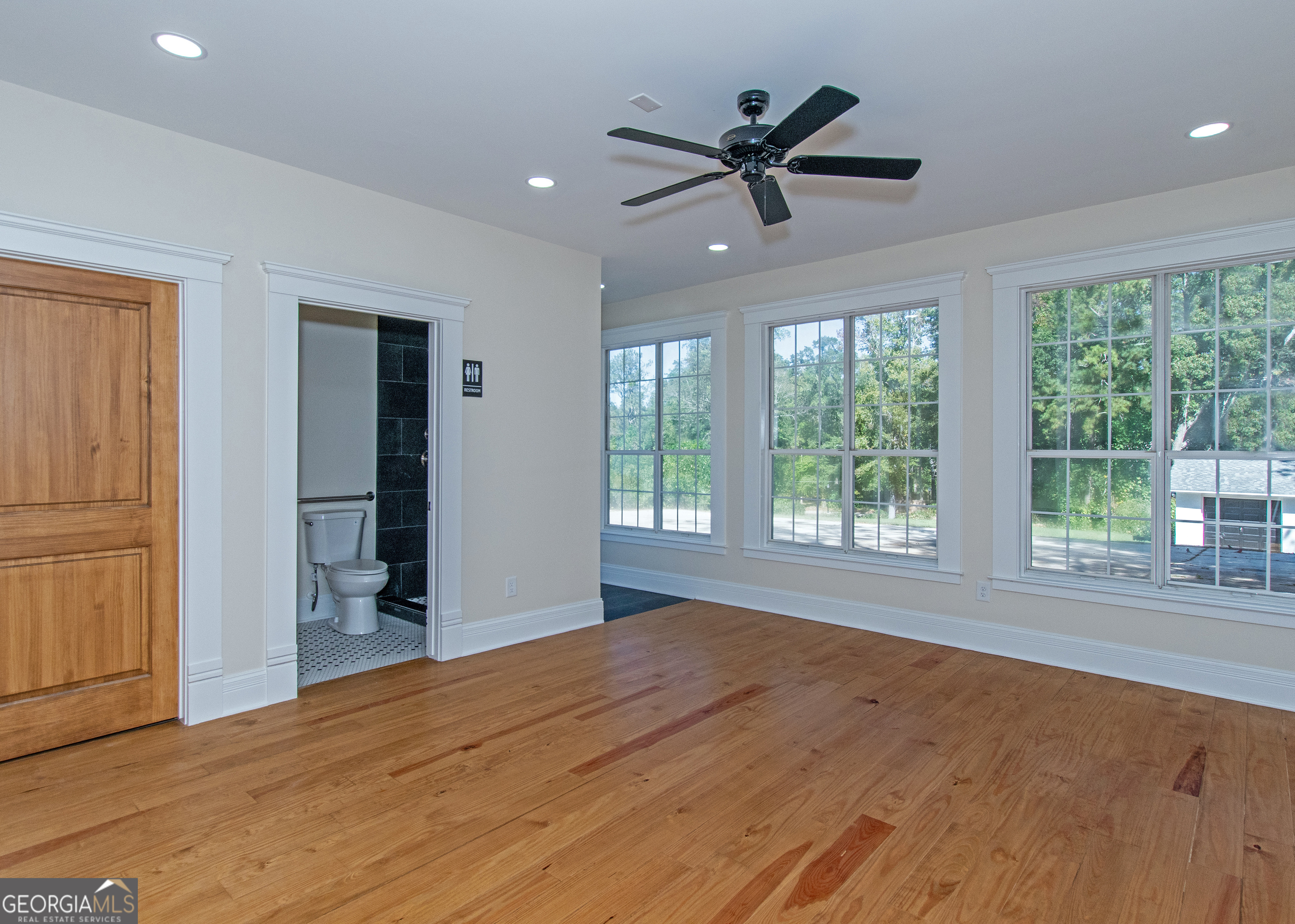 89 W Campbellton Street Fairburn GA 30213