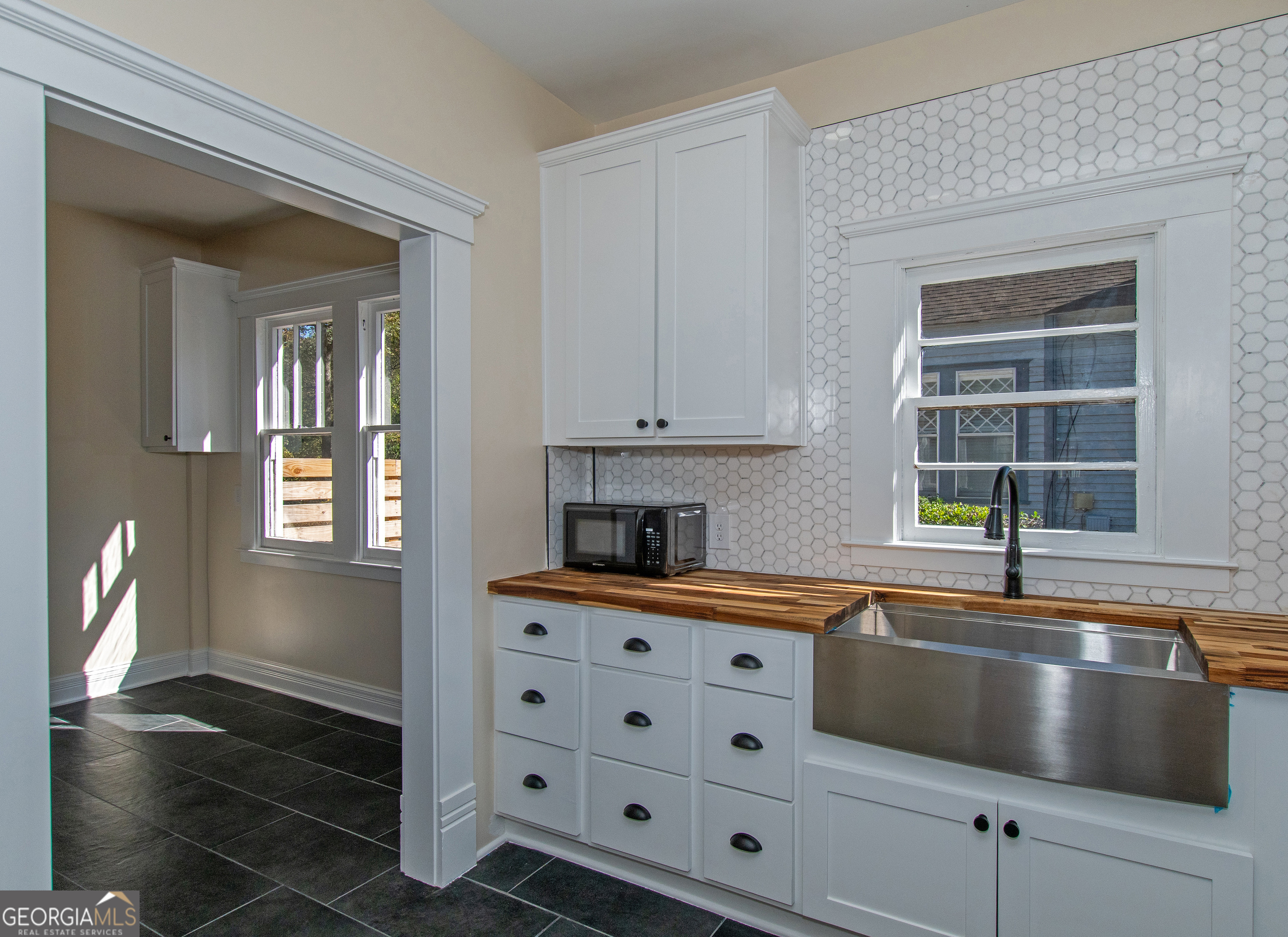 89 W Campbellton Street Fairburn GA 30213