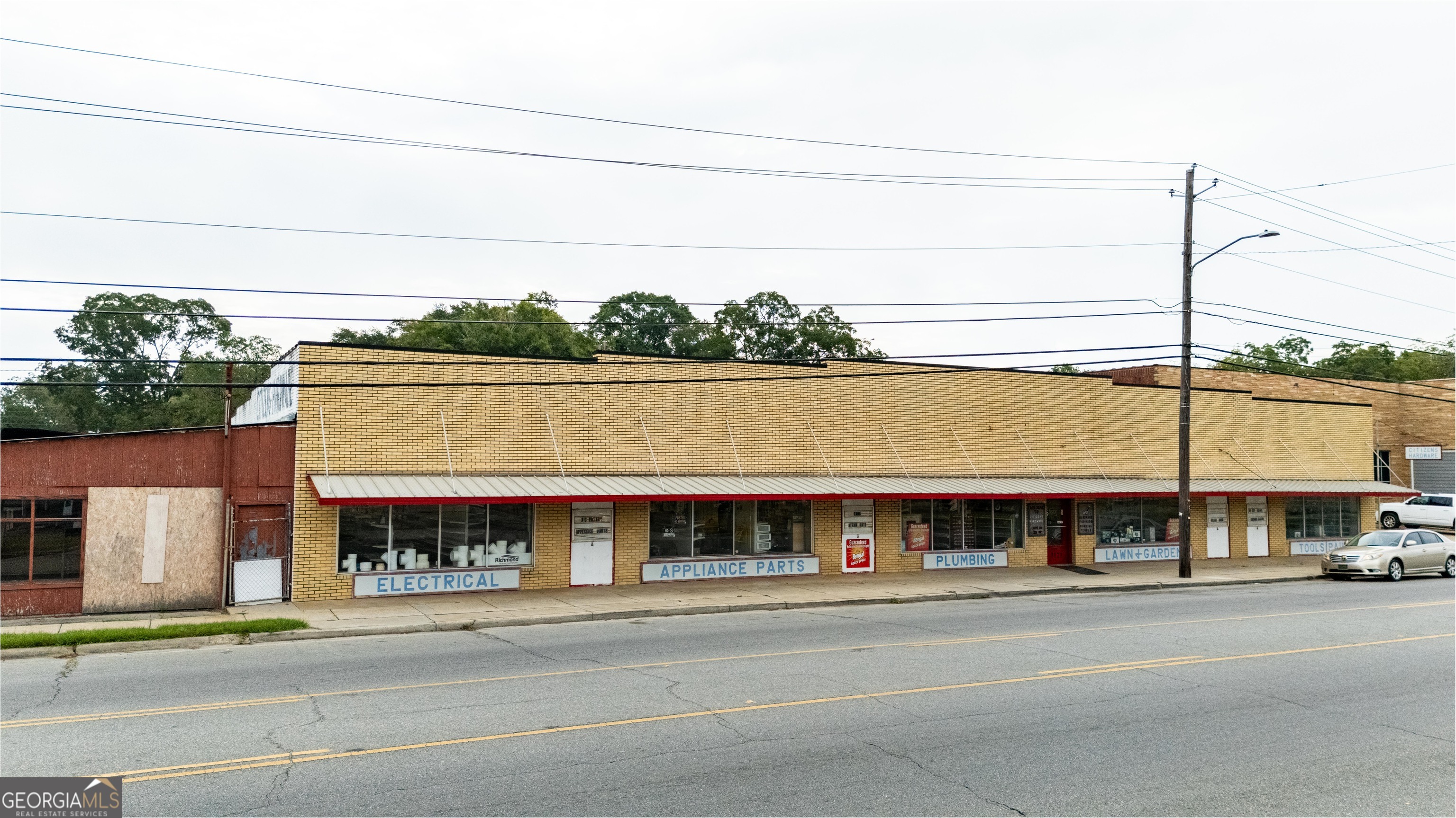1171 S Main Street Tifton GA 31794