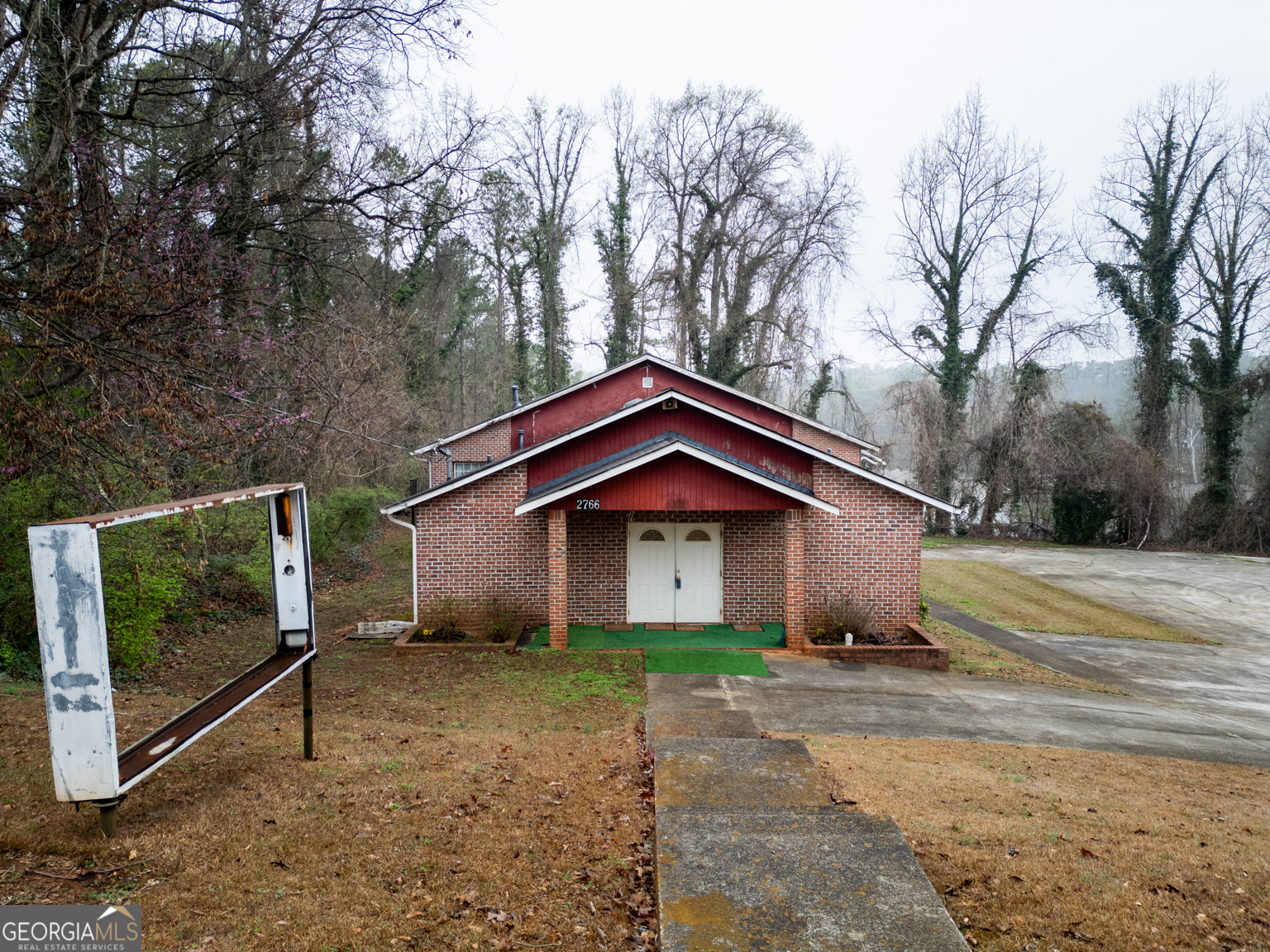 2766 White Oak Drive Decatur GA 30032