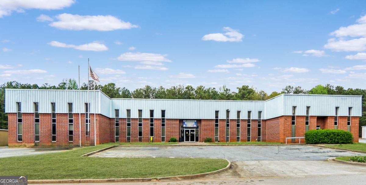 1560 Commercial Court Jonesboro GA 30238