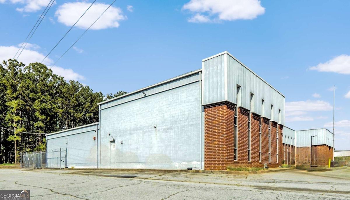 1560 Commercial Court Jonesboro GA 30238