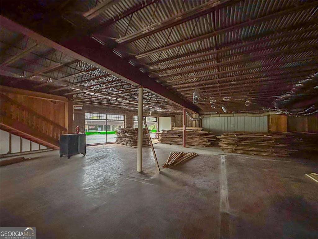 11 S Grove Street Dahlonega GA 30533