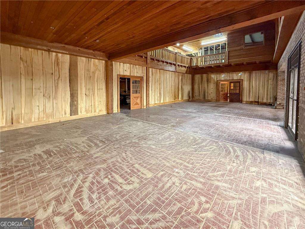 11 S Grove Street Dahlonega GA 30533