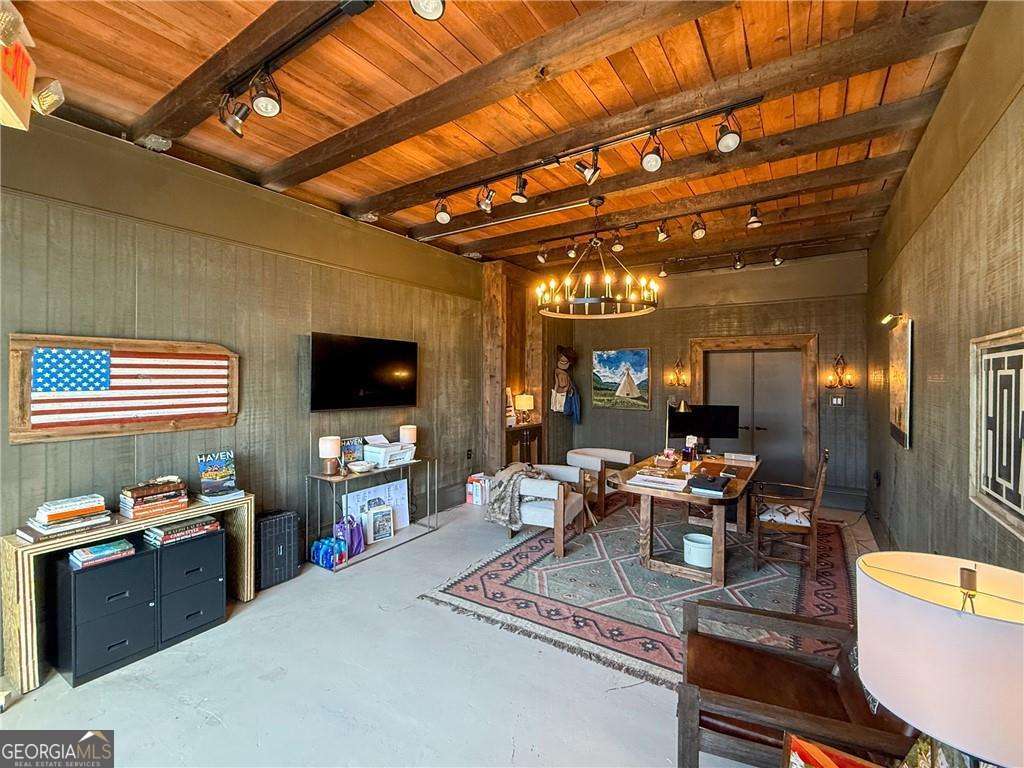 11 S Grove Street Dahlonega GA 30533