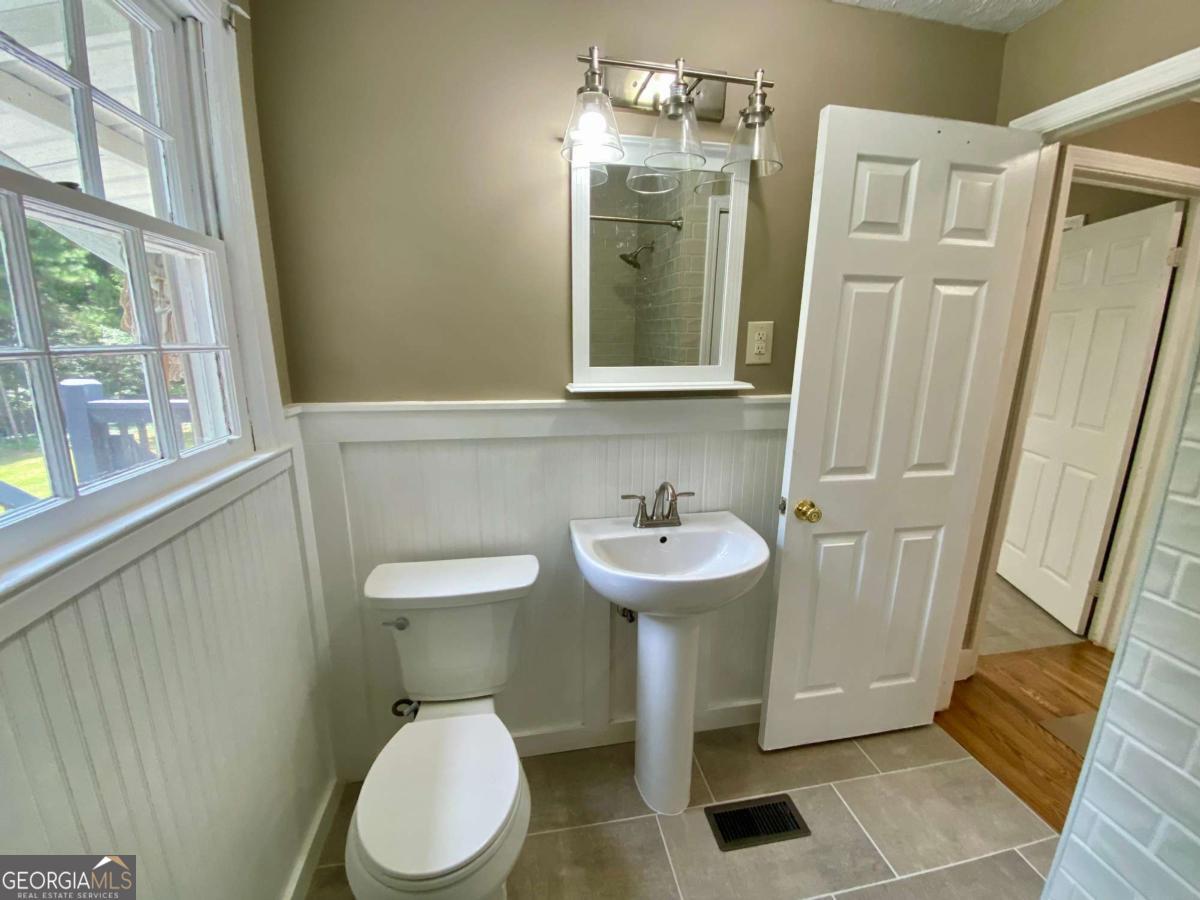 164 Glenn Carrie Road Hull GA 30646