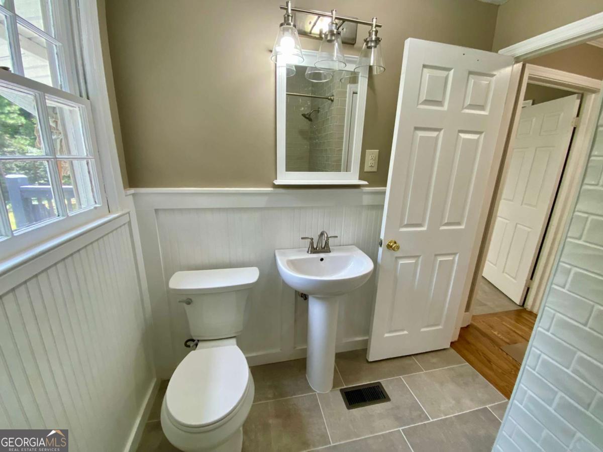 164 Glenn Carrie Road Hull GA 30646
