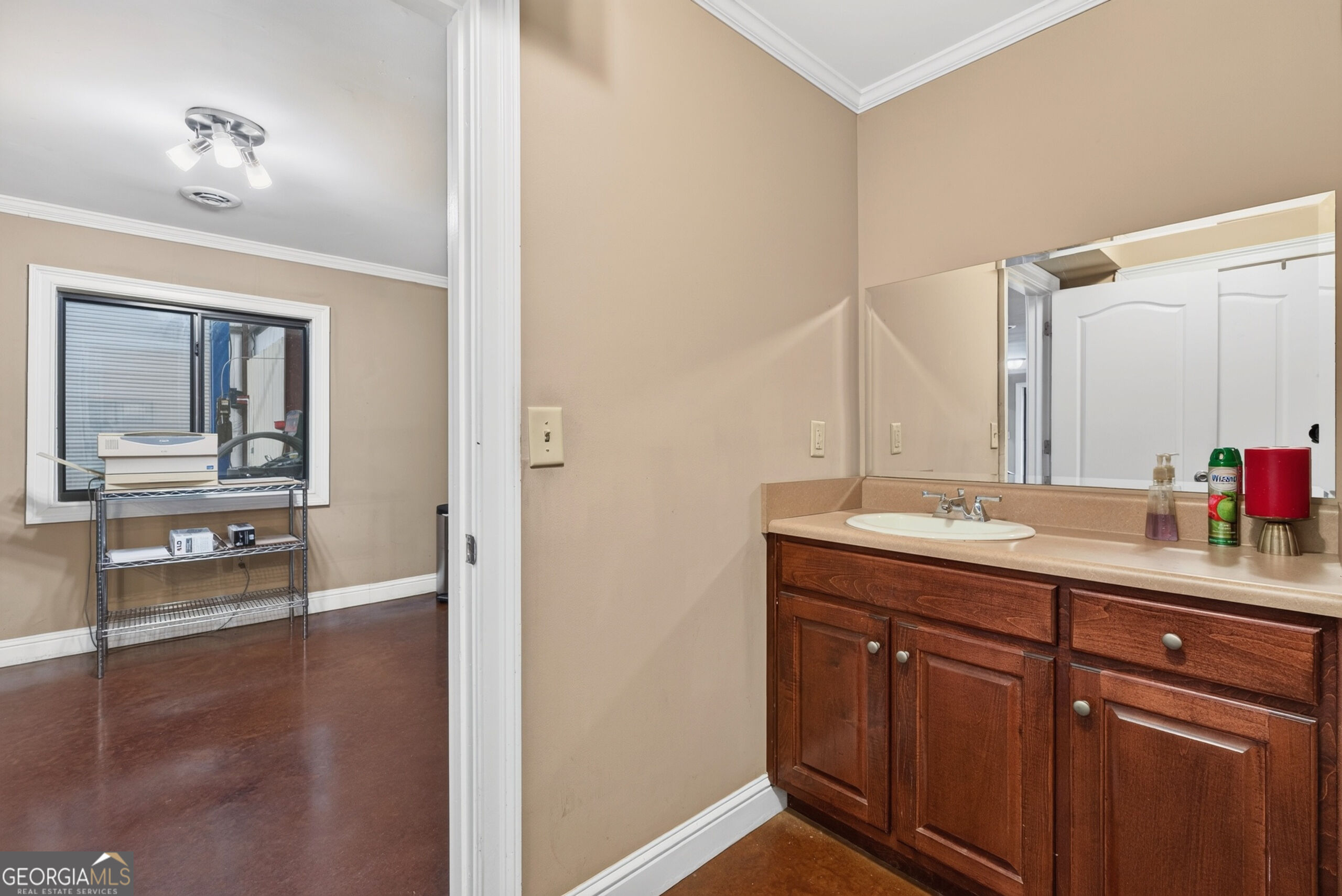 366 E Crusselle Street Roberta GA 31078