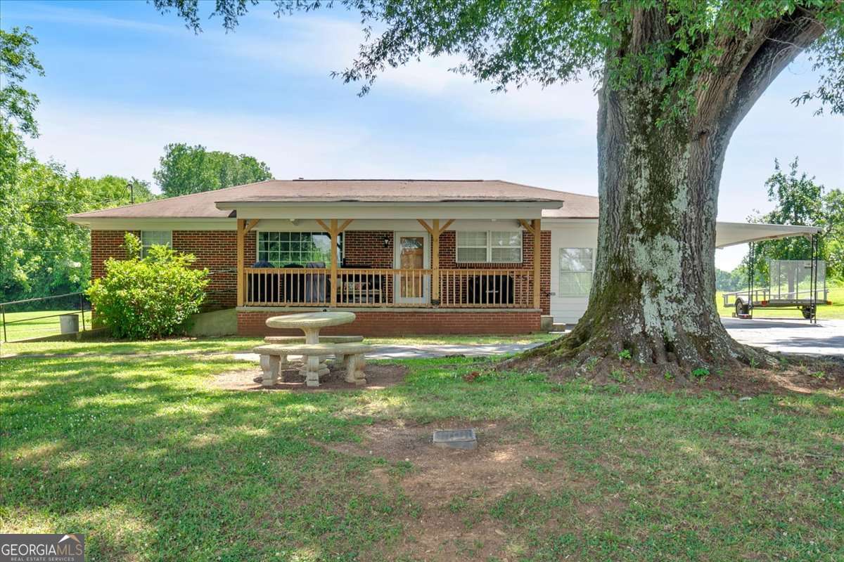 2454 Hall Station Road NW Adairsville GA 30103