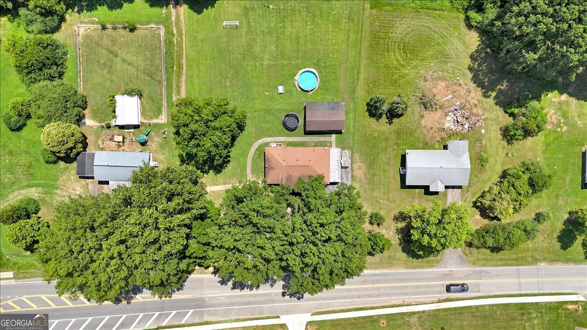 2454 Hall Station Road NW Adairsville GA 30103