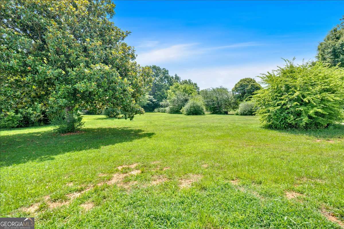 2454 Hall Station Road NW Adairsville GA 30103
