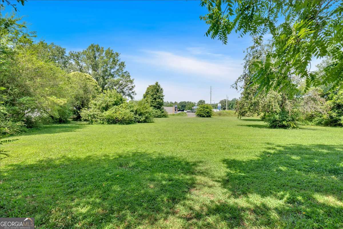2454 Hall Station Road NW Adairsville GA 30103