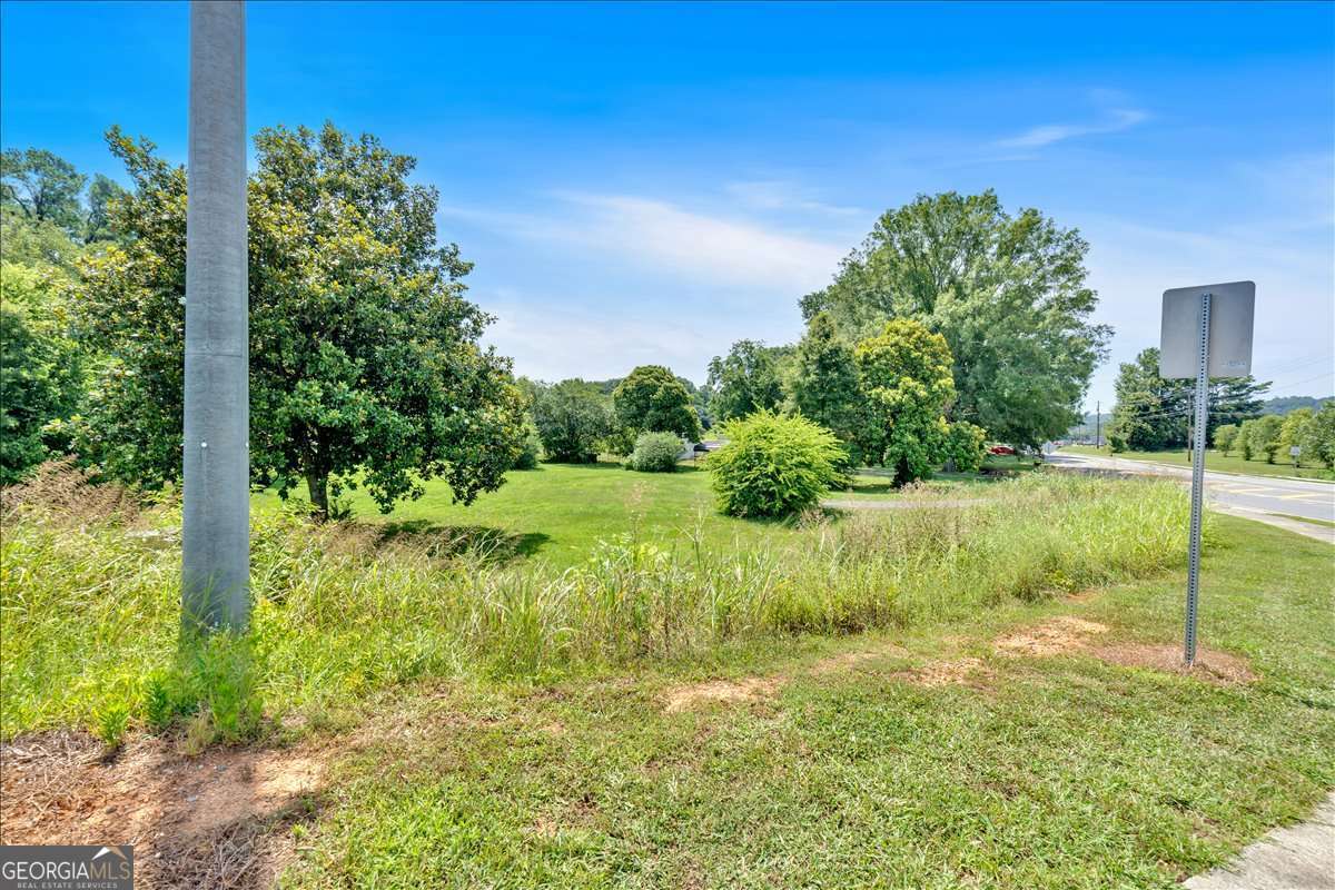2454 Hall Station Road NW Adairsville GA 30103