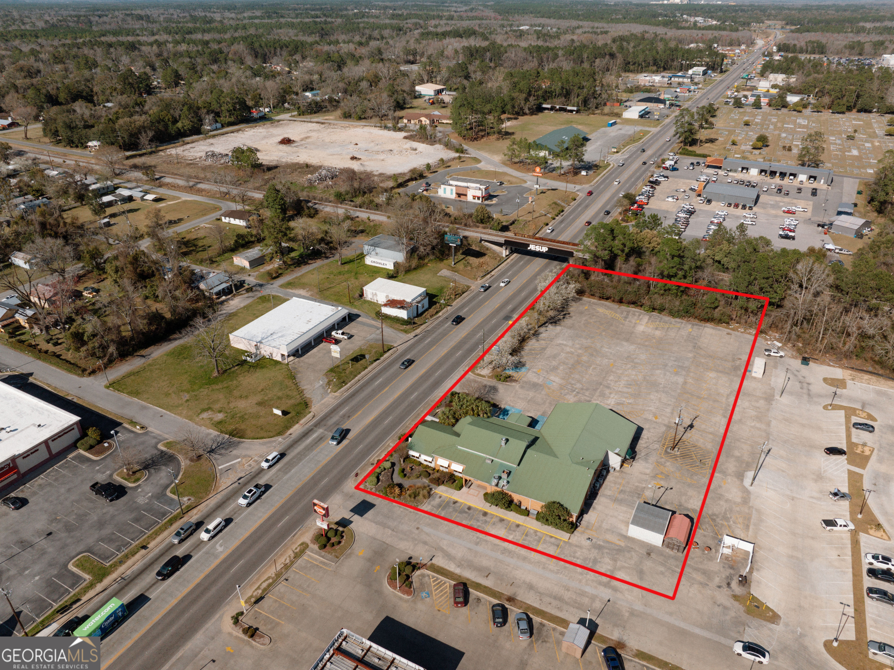 362 N First Street Jesup GA 31545